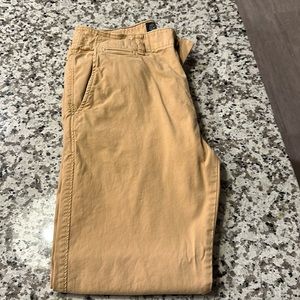 American Eagle Khaki Pants 28X30